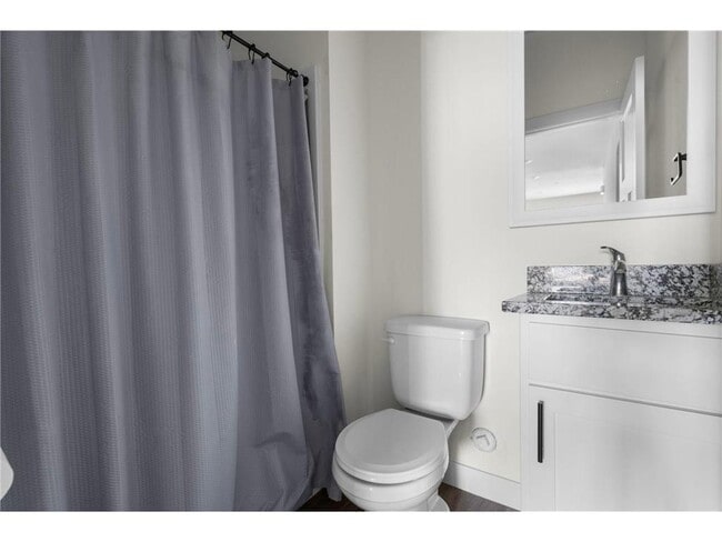 Photo - 1795 Cleveland Ct S