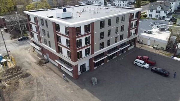 Building Photo - 629 Washington St Unit 307