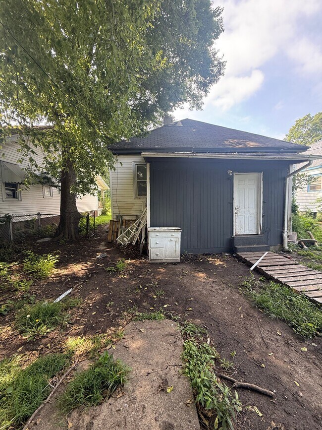 Photo - 1828 E Main St