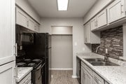 2BR, 1BA - 853SF Kitchen