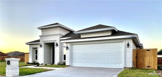 Building Photo - 11 W 18th St