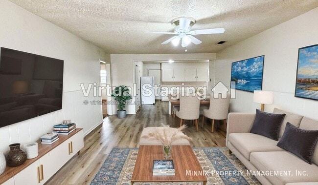 Photo - 2113 S Loop 289