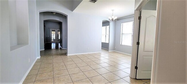 Photo - 7112 Spindle Tree Ln