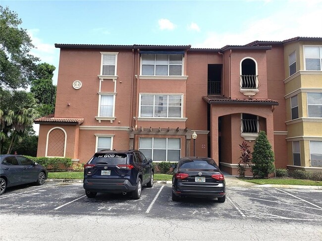 Building Photo - 5120 Conroy Rd Unit 31