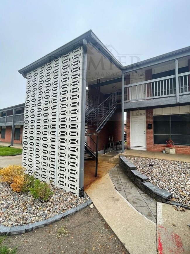Building Photo - 6011 Barton Ave Rental