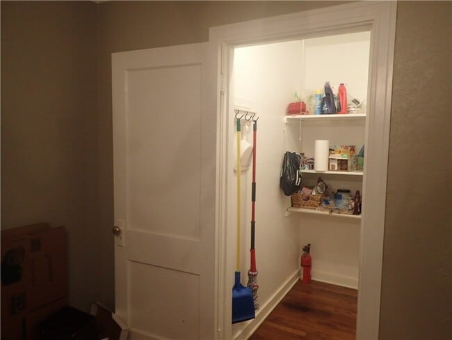 Photo - 5918 La Vista Dr Unit 3