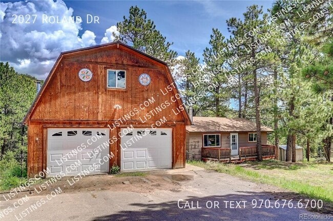 Photo - 2027 Roland Dr