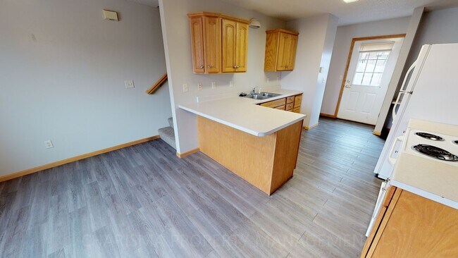 Photo - 3509 S Bahnson Ave