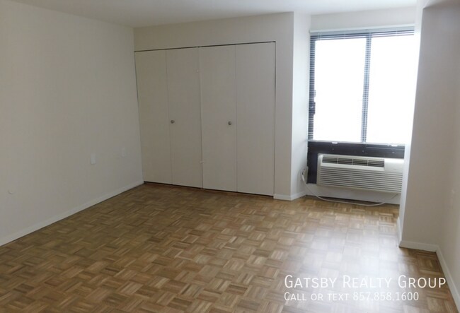 1106 Massachusetts Ave Unit 9R
