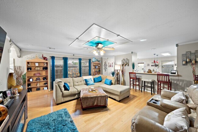 Photo - 1110 Ambrosden Ln