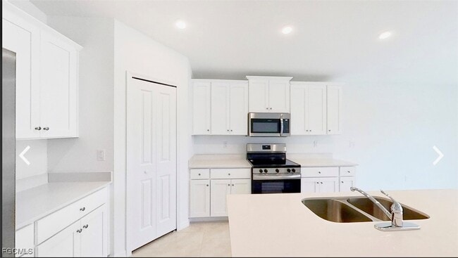 Photo - 836 Durden Pkwy