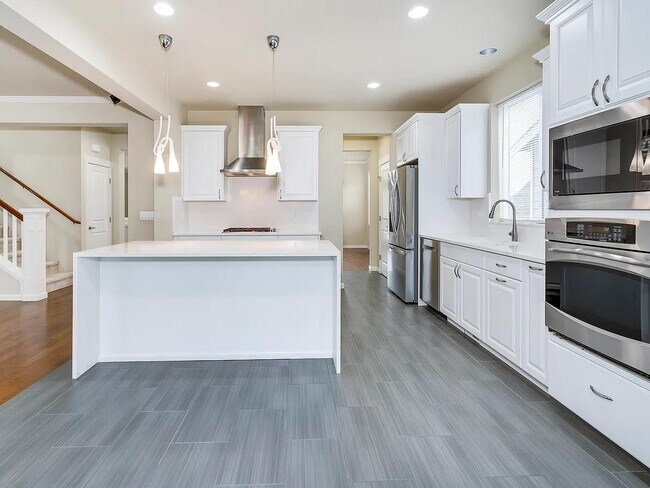 Photo - 16209 SE 51st Pl