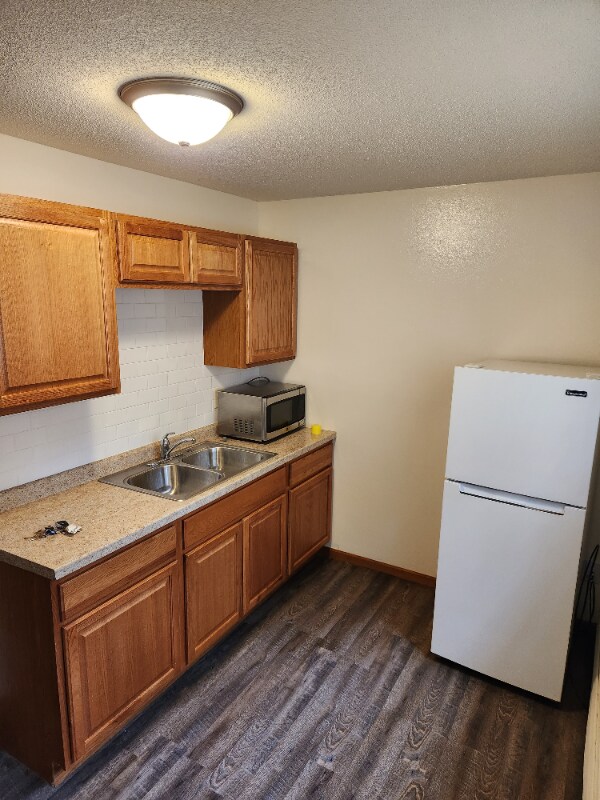 Photo - 1086 Como Pl Unit STUDIO