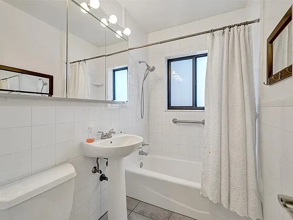 Photo - 1632 NE 17th Ave