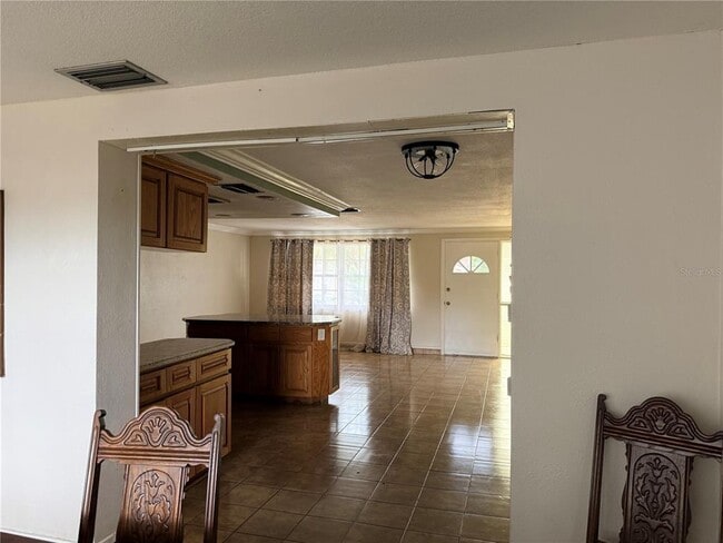 Photo - 10836 Leeds Rd