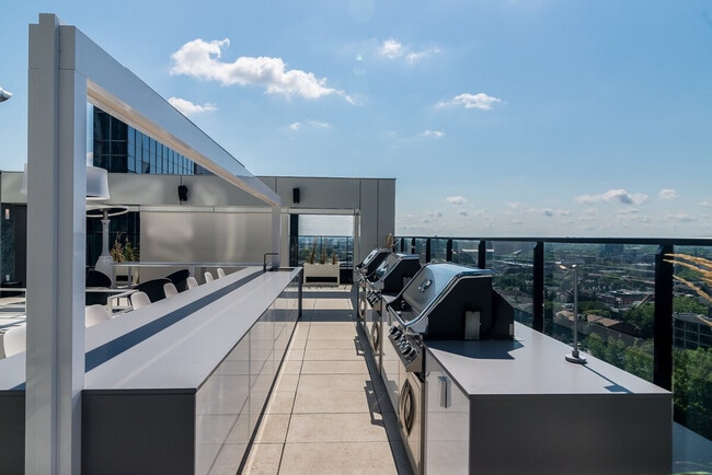 Photo - 955 Rue Lucien-L'Allier