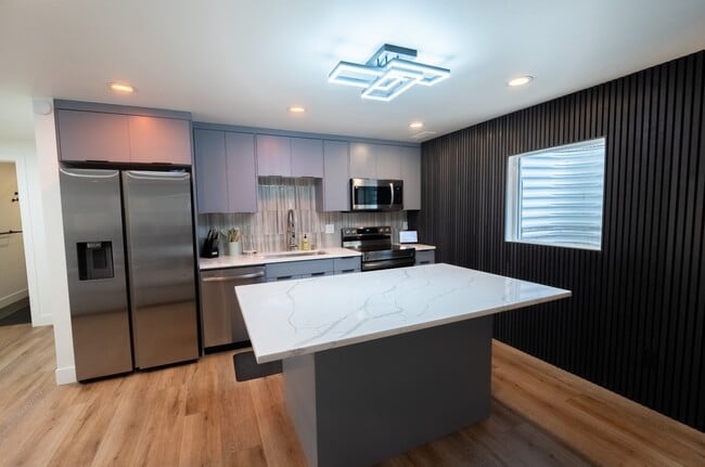 Photo - 241 E Belmont Ave