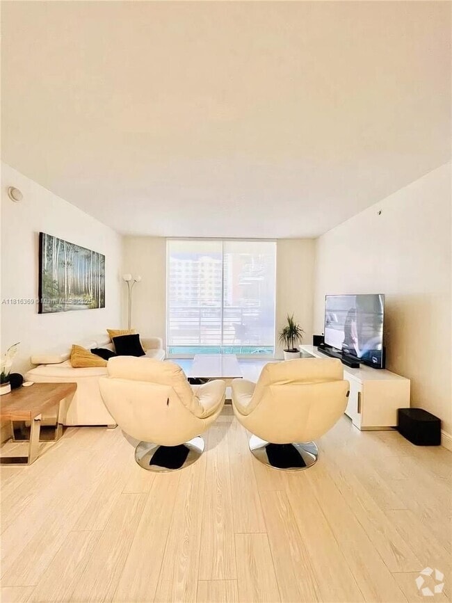 Building Photo - 2775 NE 187th St Unit 622 Rental