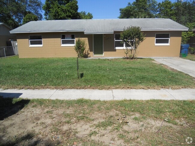 Building Photo - 1953 Nelson Ave Rental