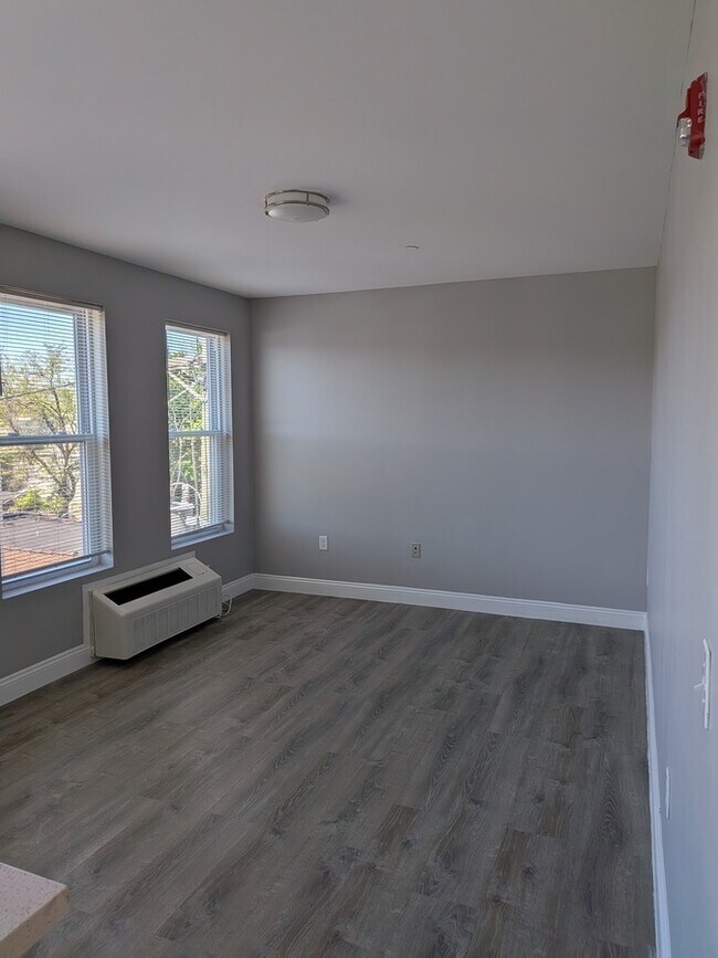 Photo - 18 Canfield St Unit 3B