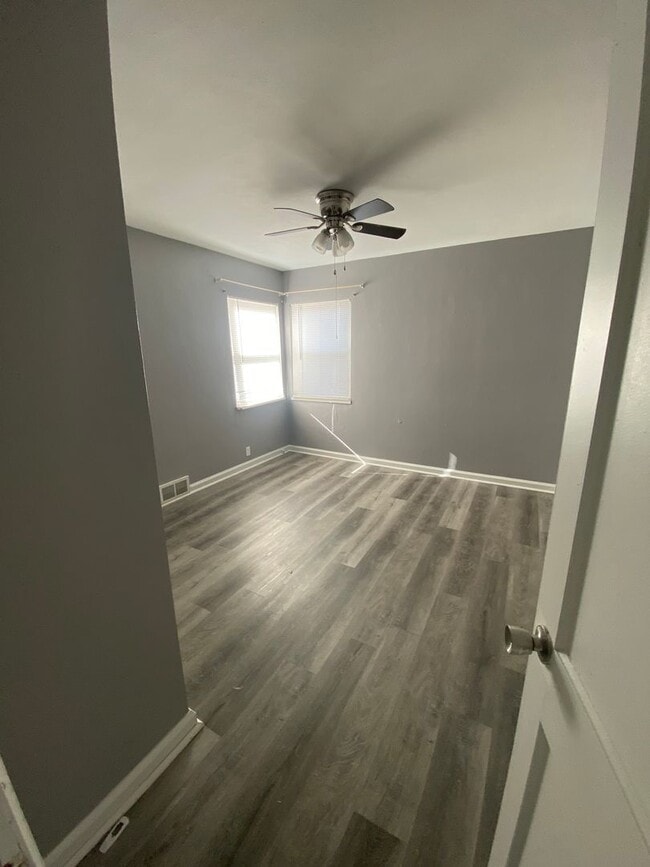 Photo - College Hill Rental Available NOW!