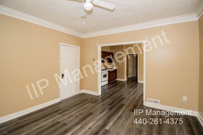 Photo - 3297 W 110th St Unit 8