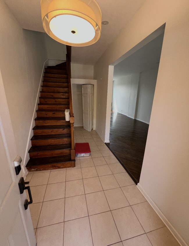 Photo - 326 N Francisco Ave