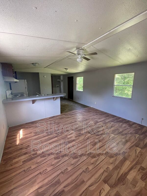 Photo - 270 Co Rd 213