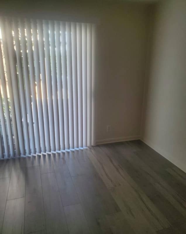 Photo - 5227 Hermitage Ave Unidad 107