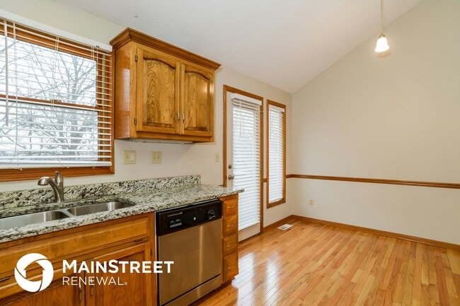 Photo - 8620 N Crawford Ave