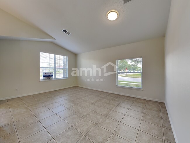 Photo - 119 Belgian Way