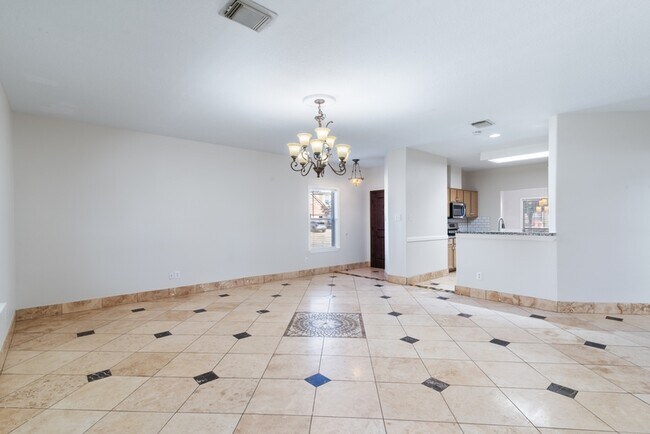 Photo - 15423 Day Trip Trail