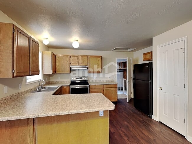 Photo - 4445 S Wakeport Bay