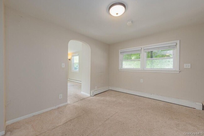 Photo - 119 E Village Rd