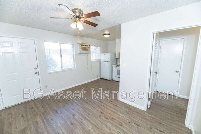 Photo - 1928 Ethan Way Unit 5