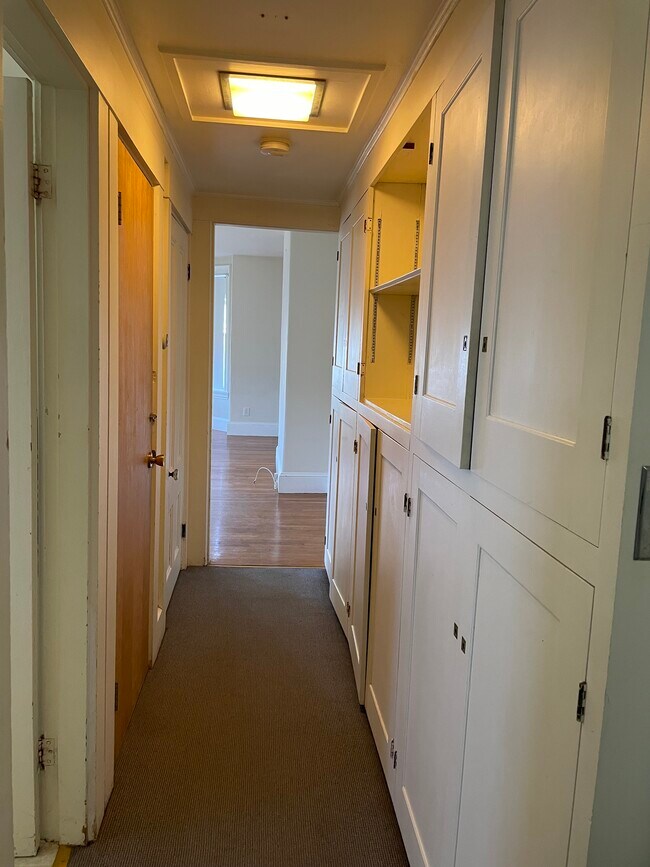 Photo - 148 Crescent St Unidad B