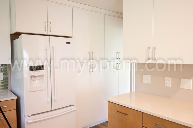 Photo - UPDATED 4bedroom Ranch Home!