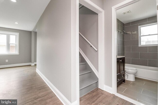 Photo - 7110 Marston Rd