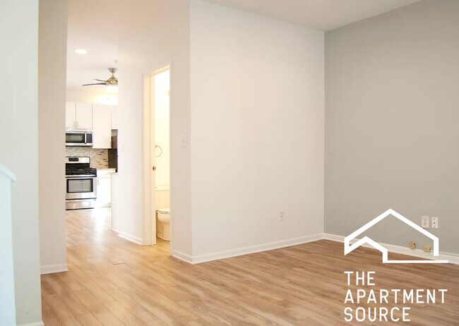 Photo - 2649 N Wayne Ave