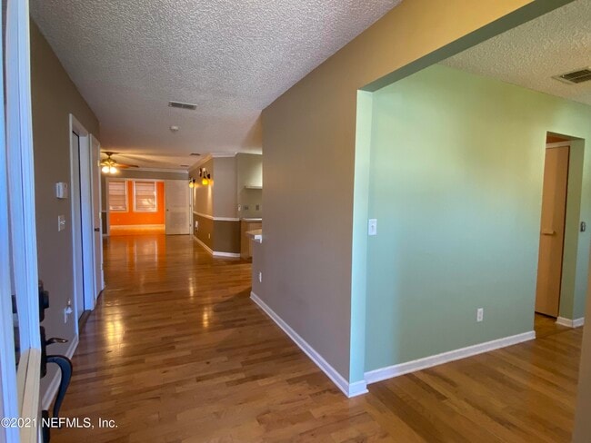 Photo - 910 Ford Wood Dr