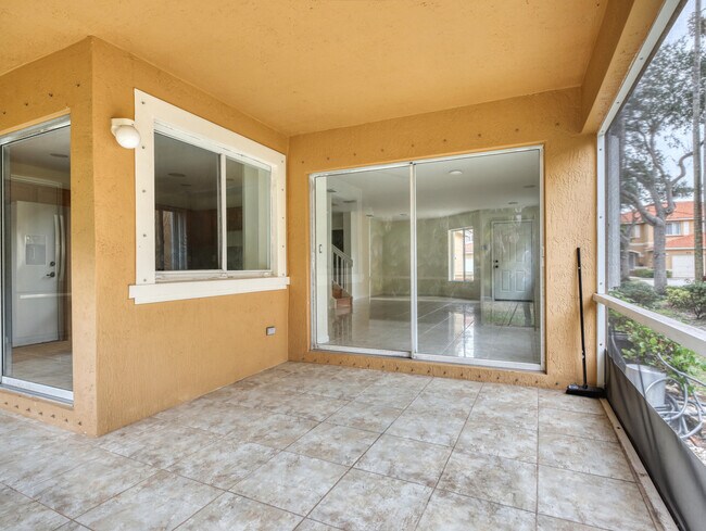 Photo - 6136 Sugar Loaf Ln