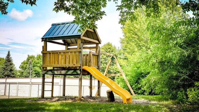 Photo - Northbrook Apartments