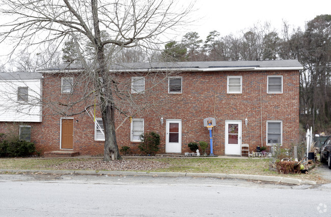 Building Photo - Charlestown Rental