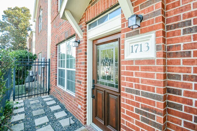 Photo - 1713 Aden Mist Dr