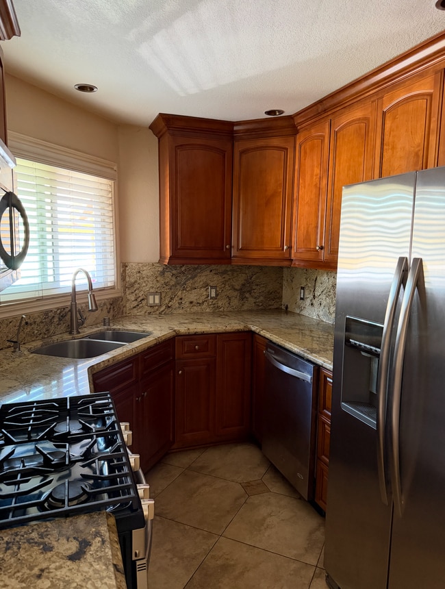Photo - 4928 W 119th Pl Unidad #C