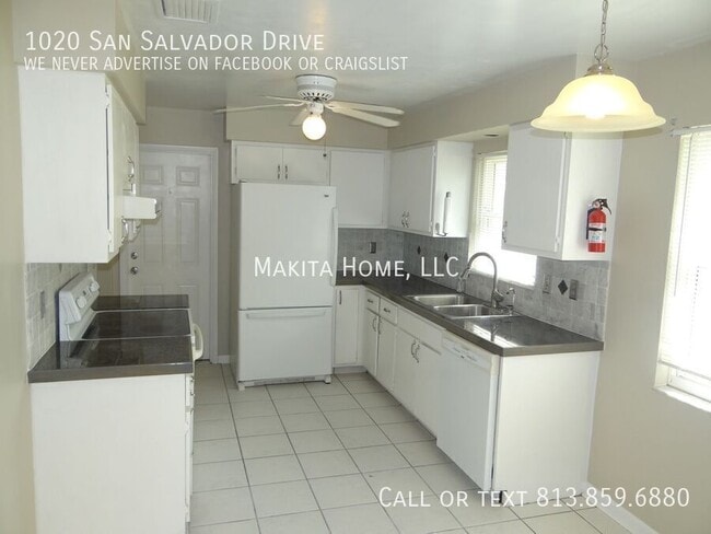 Photo - 1020 San Salvador Dr