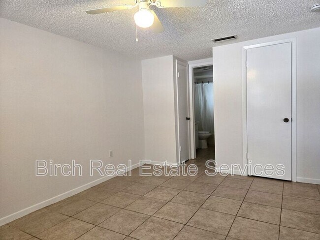 Photo - 6839 Forest Ave