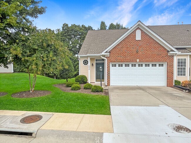 Building Photo - Welcoming 3 Bed, 2.5 Bath Home in Midlothian!