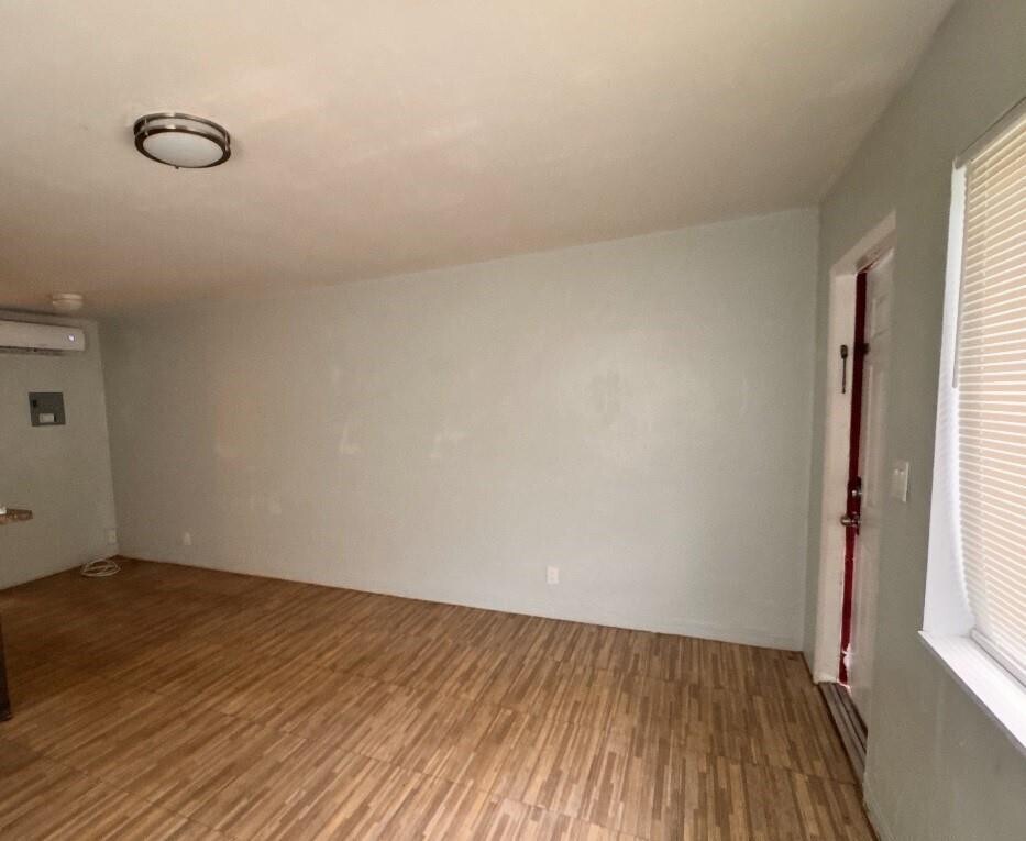 Photo - 2206 Adams St Unit 15