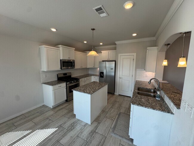 Photo - 4401 Havanna